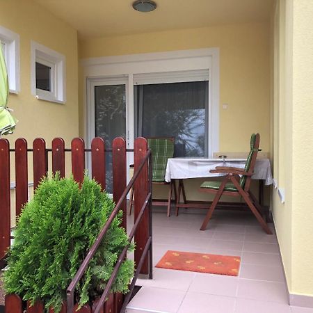 Margitapartman Buk Bagian luar foto