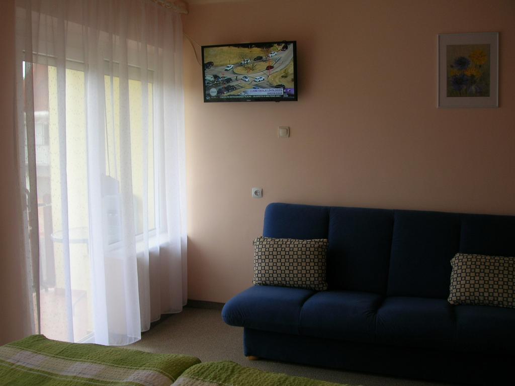 Margitapartman Buk Bagian luar foto